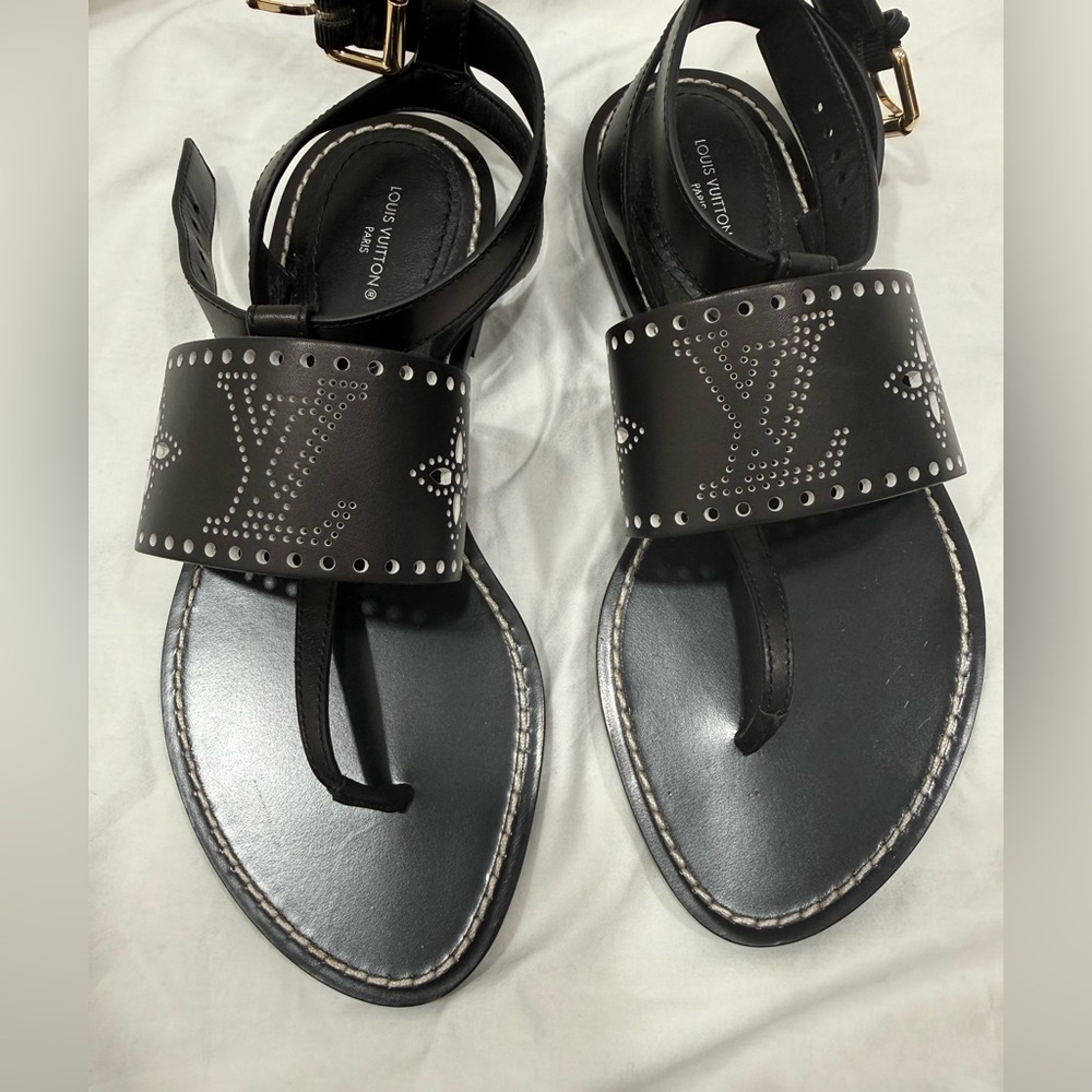 Louis Vuitton Perforated Horizon Sandals - Picture 6 of 6